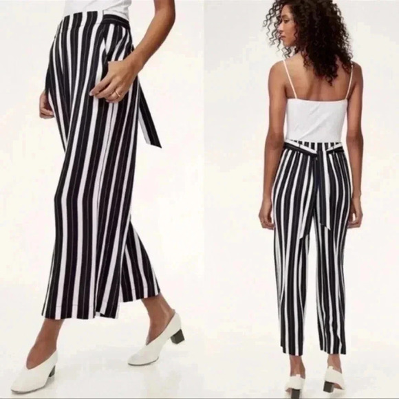 Aritzia Pants - Aritzia Wilfred Faun Pants size XS